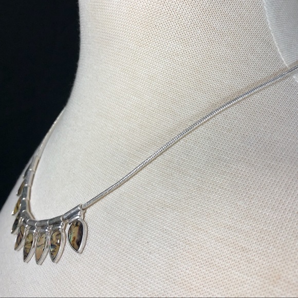 Abalone Shell Teardrop Flair Necklace Earring Set - Picture 3 of 4